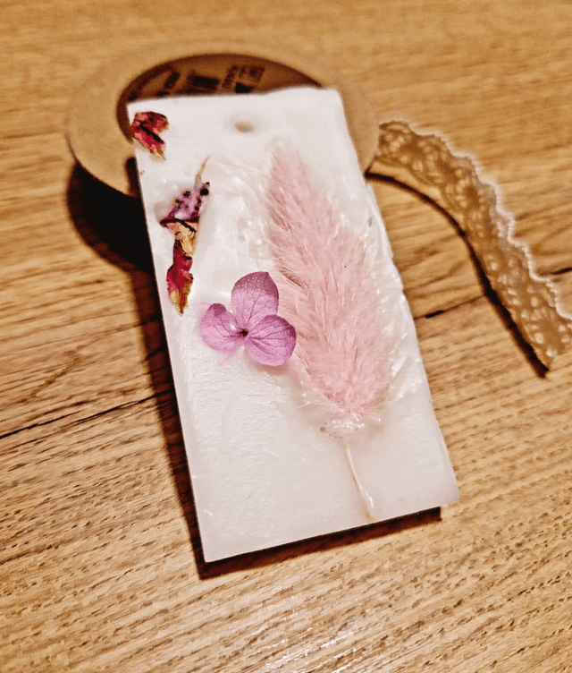 Suspension fleurie parfumée (Grand format 35g)